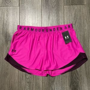 Womens NWT Under Armour Shorts